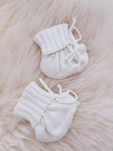 Heirloom Newborn Gift Set