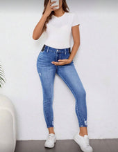 Elizabeth Light Wash Denim Maternity Jeans