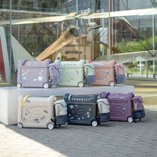 NEW JetKids™ by Stokke® BedBox™