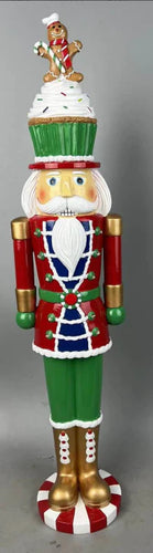 68CM CAKE ON NUTCRACKER