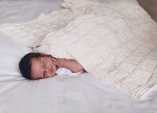 Chunky Cable Knit Crib Blanket