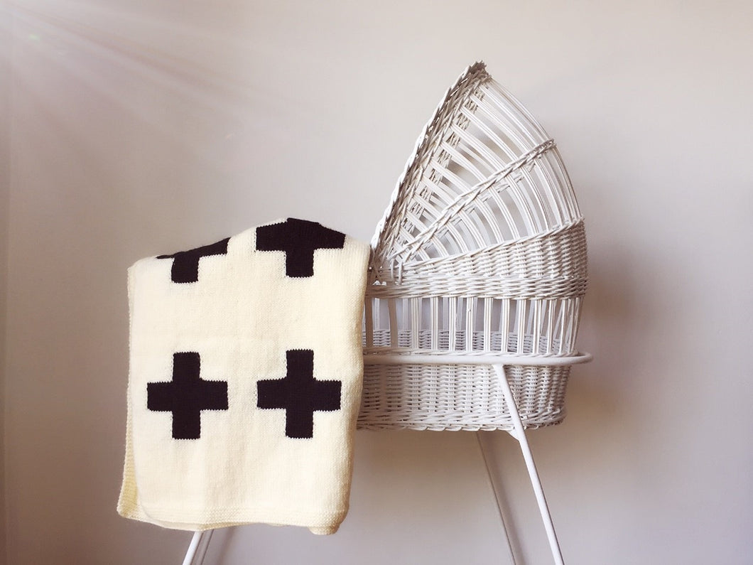 Crib Blanket - Cream Swiss Cross