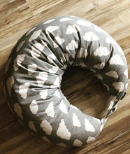 Bespoke Feeding Pillow