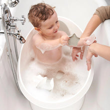 The Shnuggle Toddler Bath - White/Grey