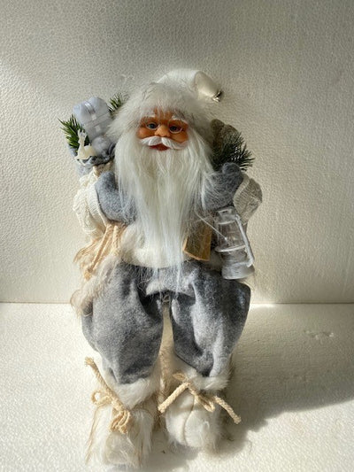 46 CM SANTA SITTING WHITE GREY FUR
