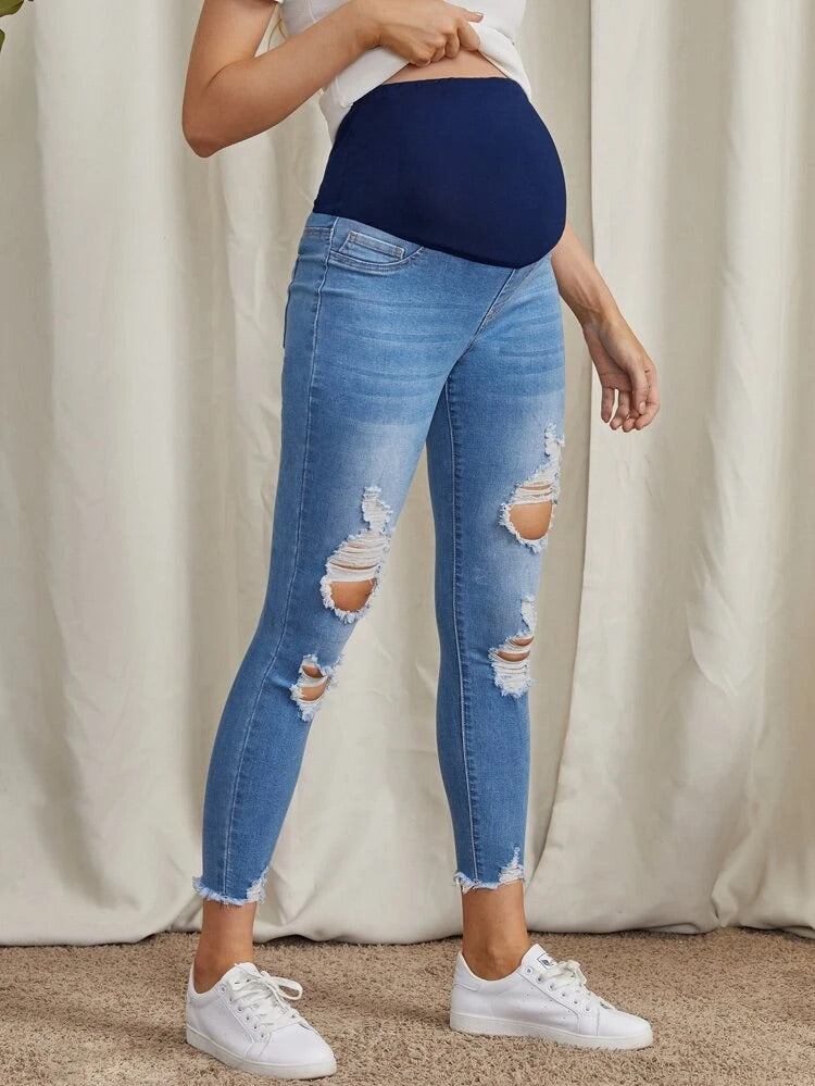 Georgia Ripped Light Wash Maternity Jeans – Baby Couture