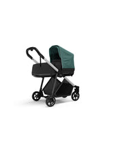 Thule Shine Mallard Green on Aluminium