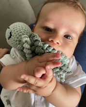 Baby Crochet Octopus Comforter