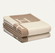 The Luxury H Blanket