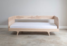 Jesse Toddler Bed