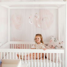 Marquise Cot
