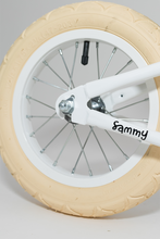 White Sammy Balance Bicycle
