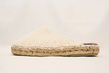 Flat Saddle Cloth Mule