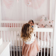 Marquise Cot