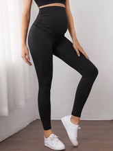Evelyn Rouged Wide Band Maternity Leggings